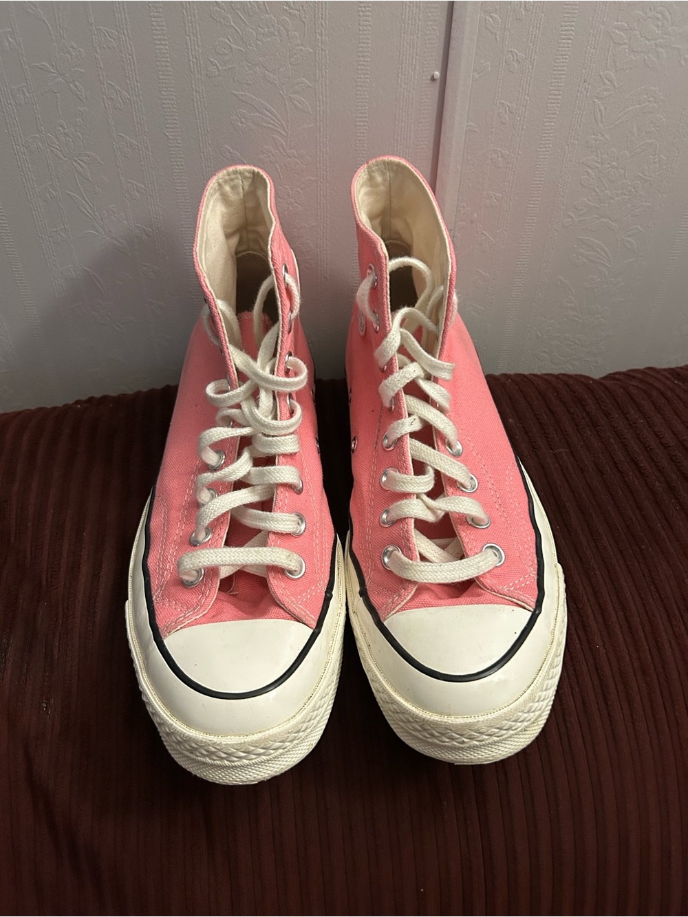 Women's Pink High-Top Canvas Sneakers with White Sole - Converse Chuck Taylor